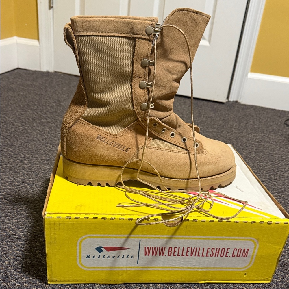 Belleville Tan Men's Combat Boots